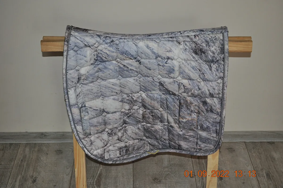 czaprak Felix Buhler Marble, DR, ujeżdżeniowy, stan bdb - zdjęcie 3