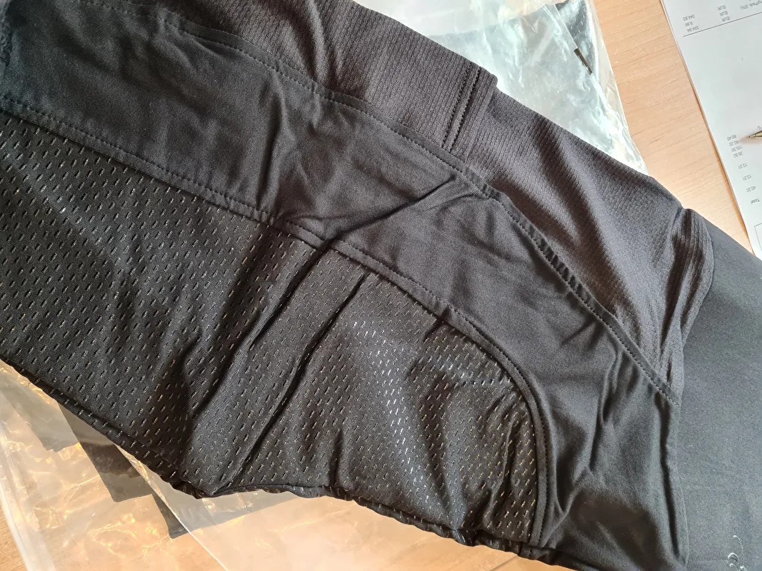 bryczesy Equilibre Lola- Mesh, r. 40, czarne, pełny silikonowy lej, legginsy, letnie, NOWE - zdjęcie 6