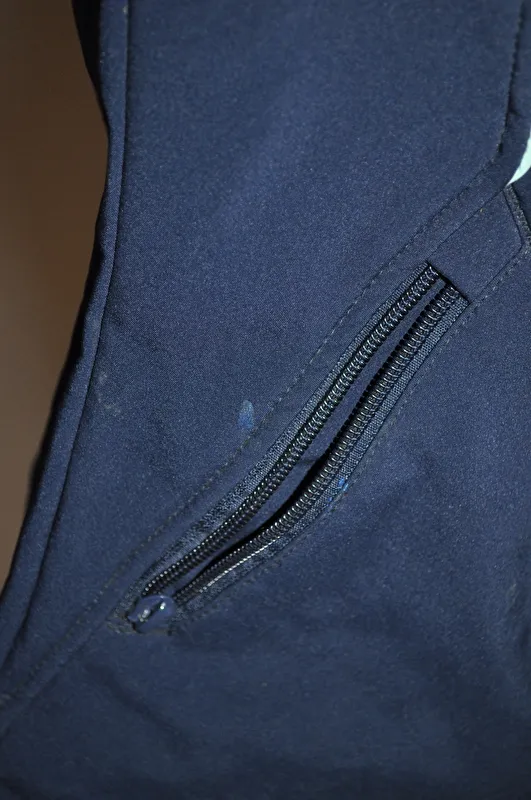 kurtka Steeds Liane, r. 128 cm, granatowa, młodzieżowa, softshell, 2w1, bdb z wadą (3) - zdjęcie 11