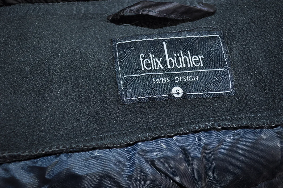 kurtka Felix Buhler Ella, r. S , granatowa z kapturem, SOFTSHELL, jak nowe z wadą (1) – zdjęcie 9