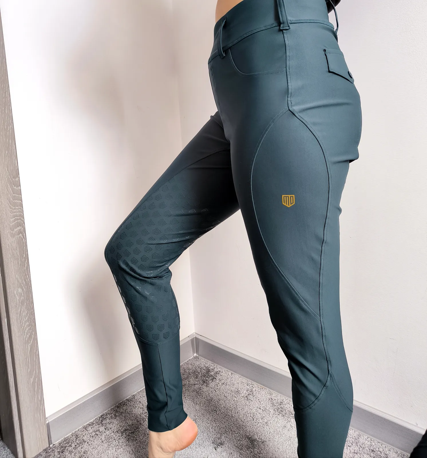 Breginsy Maya delorez 40 L /42 xl kolanowy silikon – zdjęcie 1