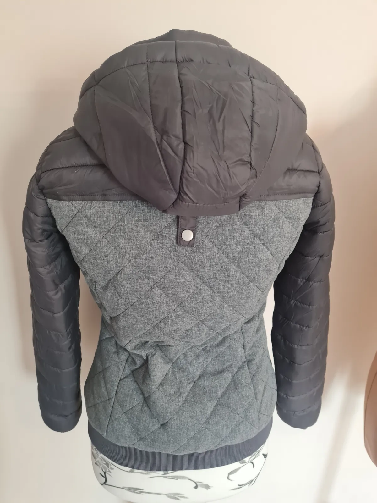 kurtka Stonedeek Winnie , r. 176 cm/XS/S , szara , damska, z kapturem, jak nowa - zdjęcie 7