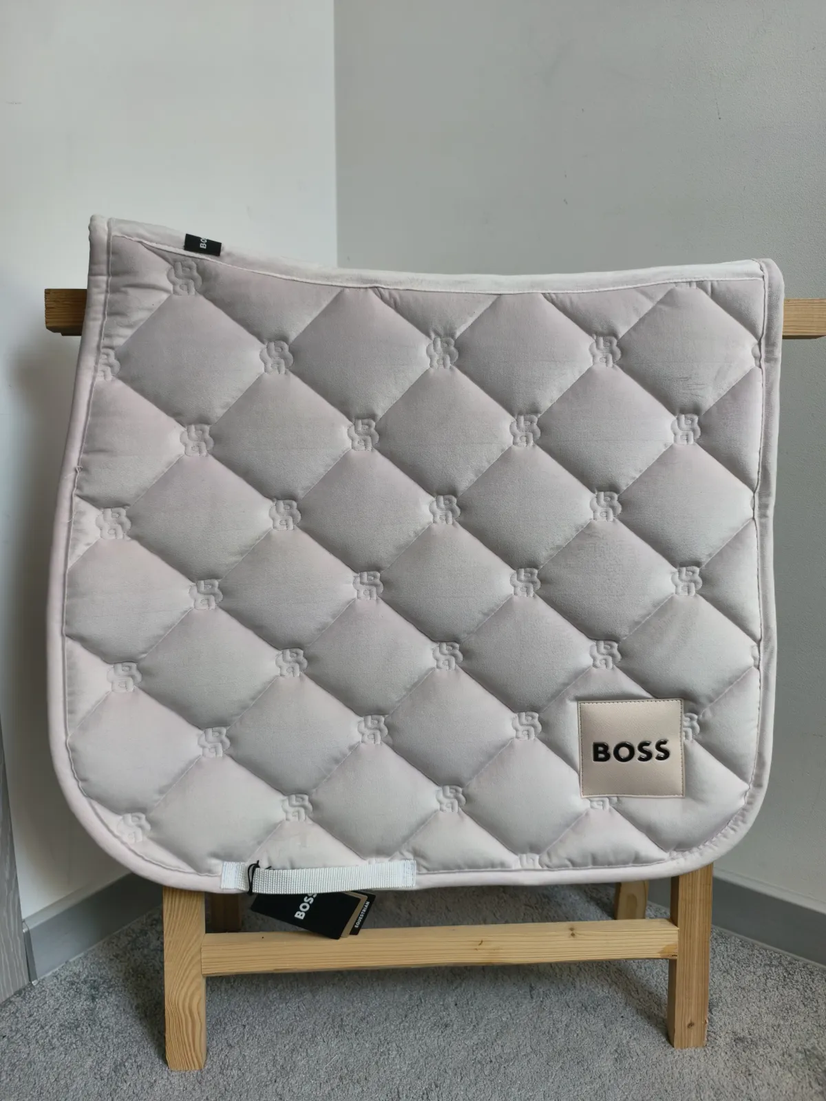 Czaprak ujezdzeniowy BOSS Velvet Pearl Full DL – zdjęcie 1