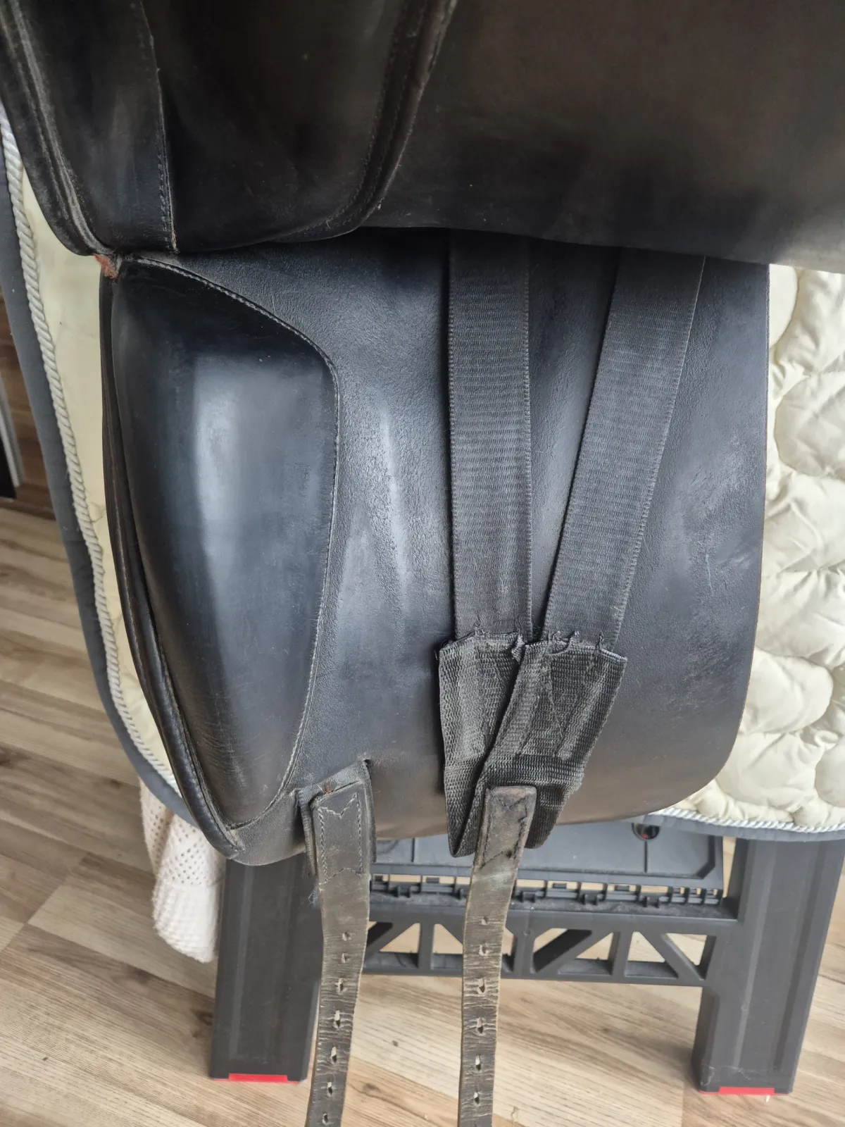 Siodlo ujeżdżeniowe Amerigo 17.5 L - zdjęcie 2